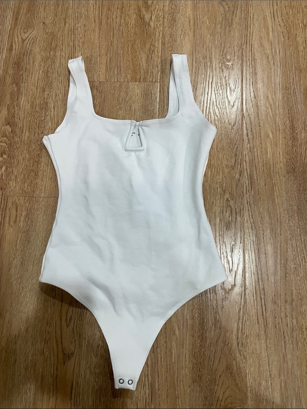 Abercrombie & Fitch White Scoop Neck Bodysuit with Triangle Accent